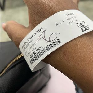 Meet your Posher, Terri